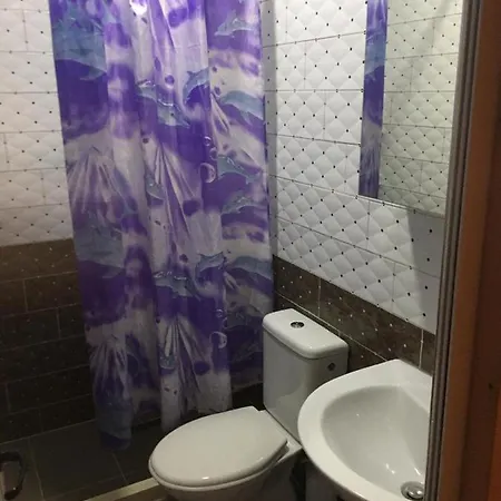 Bujtina E Zefit Hotel Kodermarlekaj
