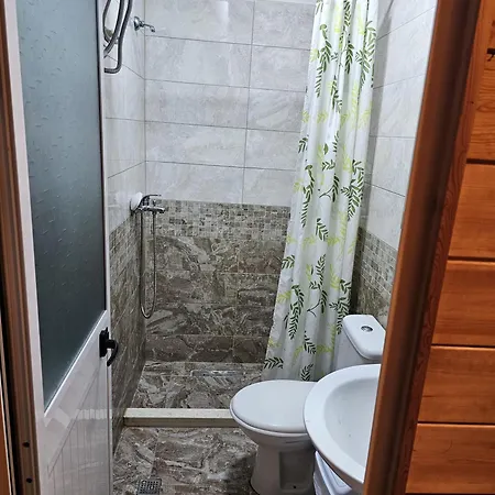 Holiday home Bujtina E Zefit Shengjin